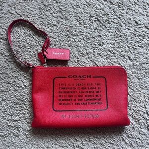 $128 Coach Red Story Patch Small Pebbled Canvas Clutch Zip Cosmetic Pouch